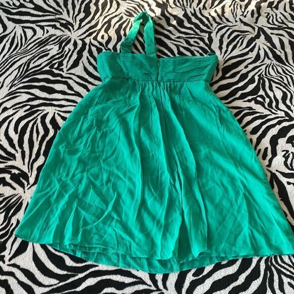 BCBG maxazaria emerald green asymmetrical one shoulder ruffle silk mini dress - Picture 8 of 16
